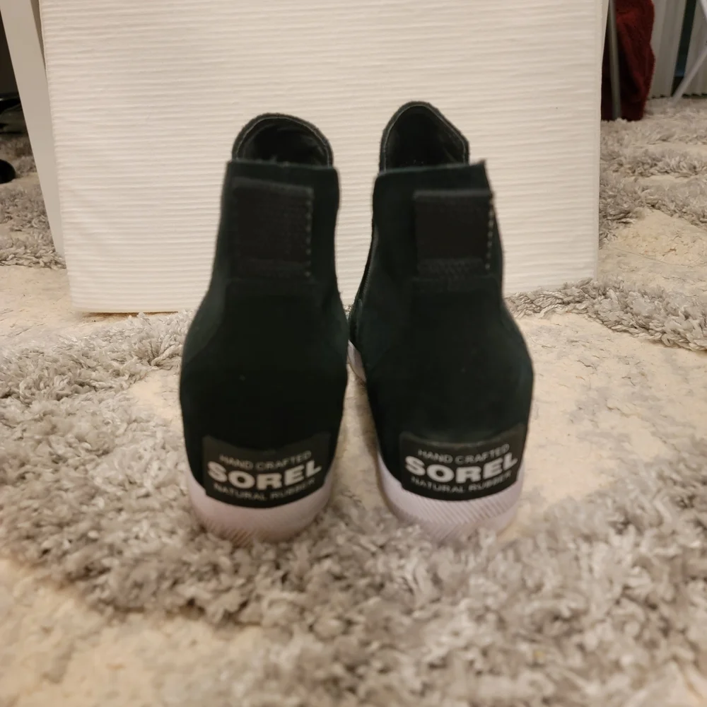 Sorel Dark Green Suede Wedge Slip-On Booties